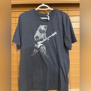 New XL Bear Slappin Bass Jammin T-Shirt